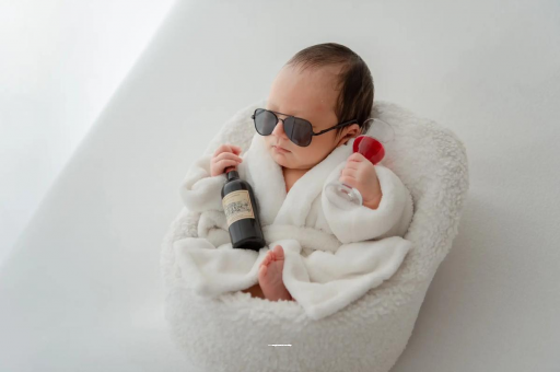 新余呕吐是怀孕多久的症状